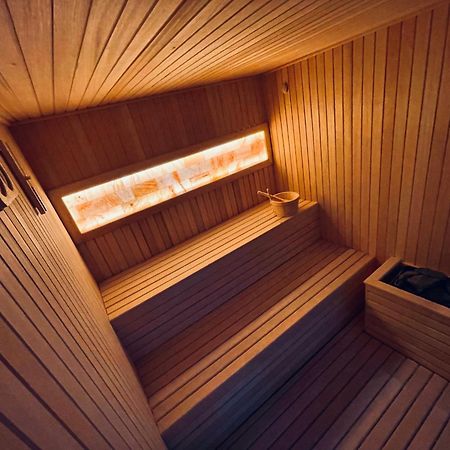 Mozaik Apartments & Spa - Modern 4-Star Apartments With Exclusive Private Spa Wellness In The City Center - Sauna, Jacuzzi, Turkish Bath - Free Parking, Wi-Fi - Rooms & Apartments Ćuprija מראה חיצוני תמונה