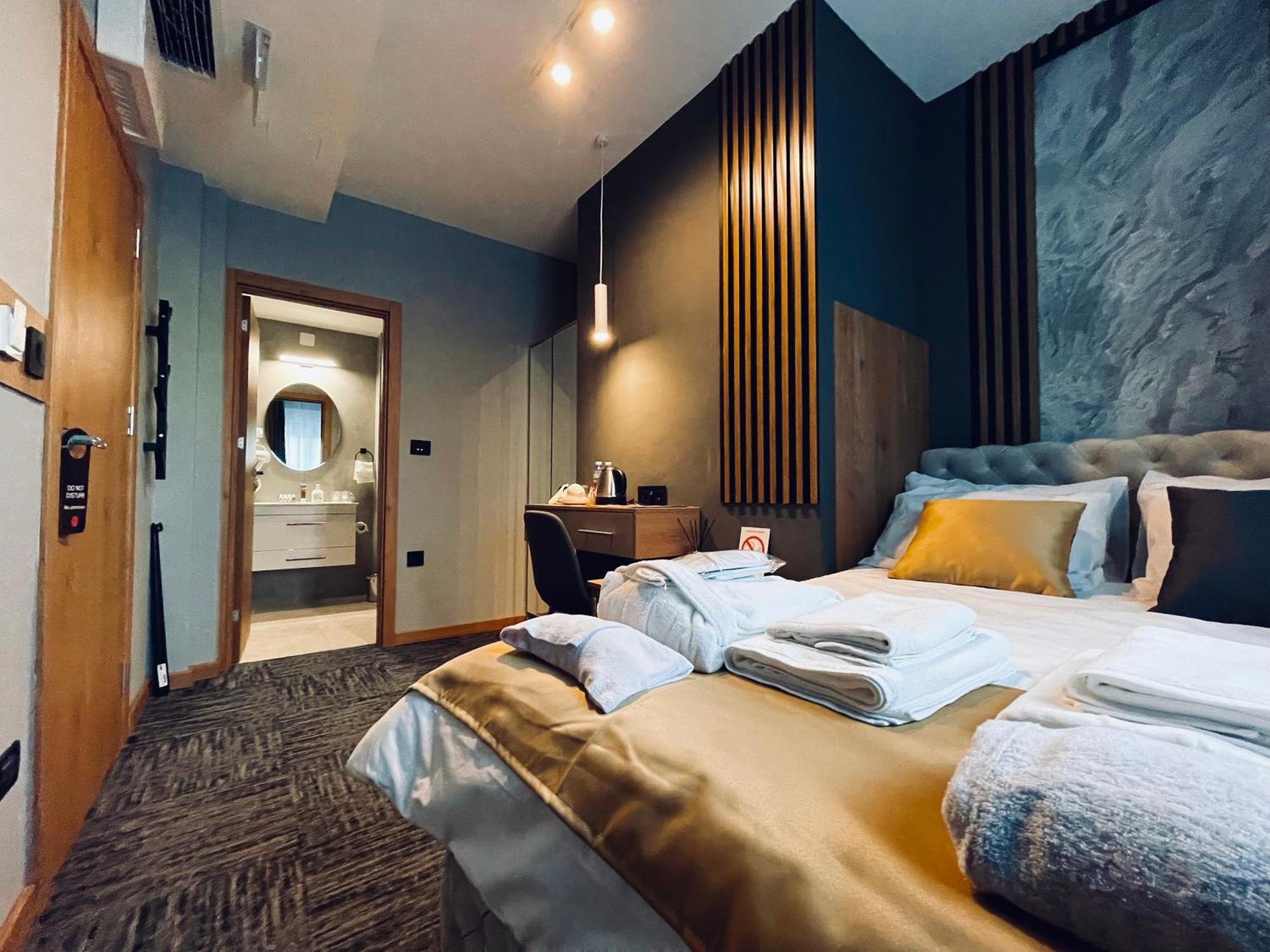 Mozaik Apartments & Spa - Modern 4-Star Apartments With Exclusive Private Spa Wellness In The City Center - Sauna, Jacuzzi, Turkish Bath - Free Parking, Wi-Fi - Rooms & Apartments Ćuprija מראה חיצוני תמונה