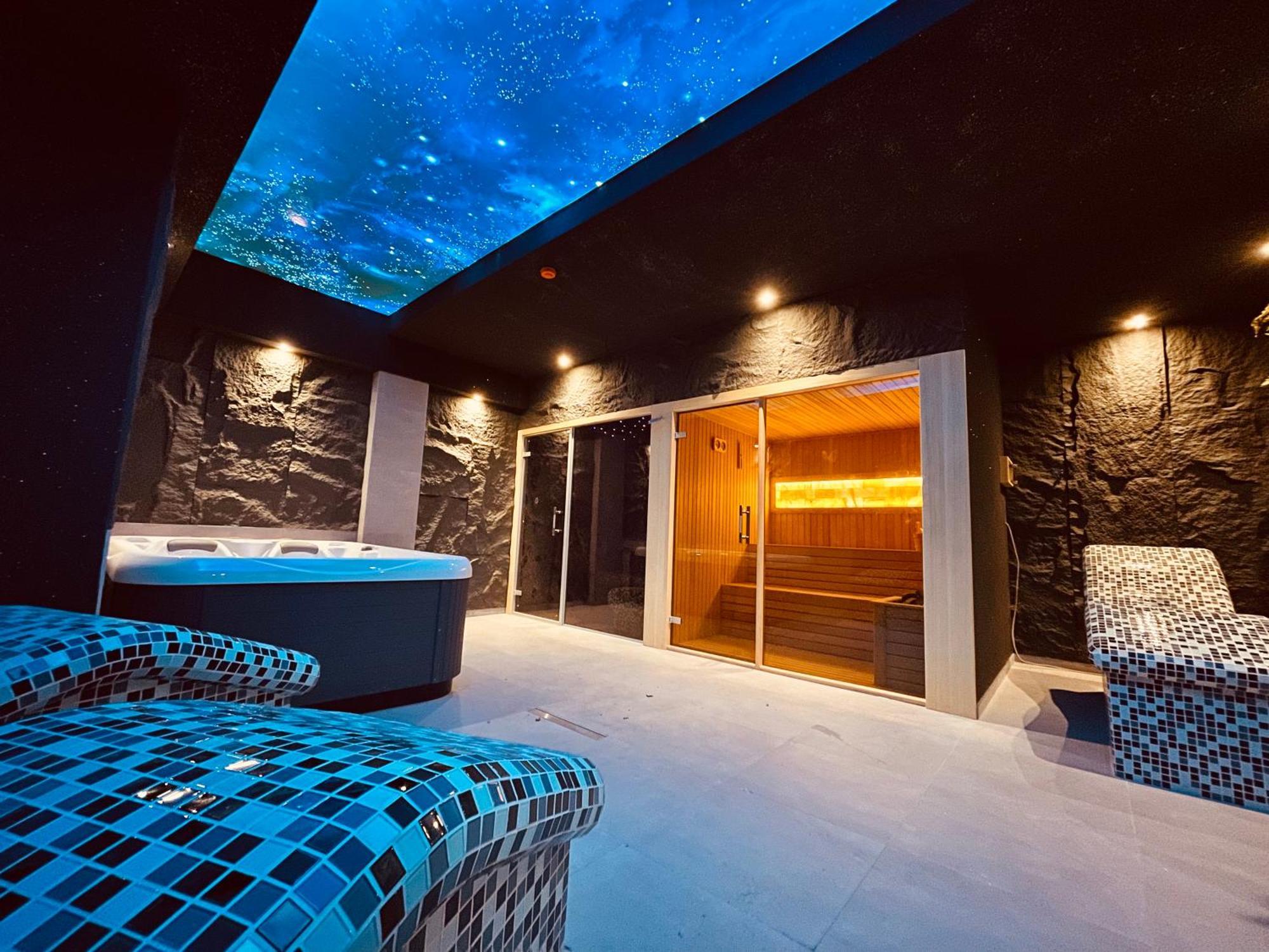 Mozaik Apartments & Spa - Modern 4-Star Apartments With Exclusive Private Spa Wellness In The City Center - Sauna, Jacuzzi, Turkish Bath - Free Parking, Wi-Fi - Rooms & Apartments Ćuprija מראה חיצוני תמונה